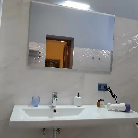 La Riviera 3*