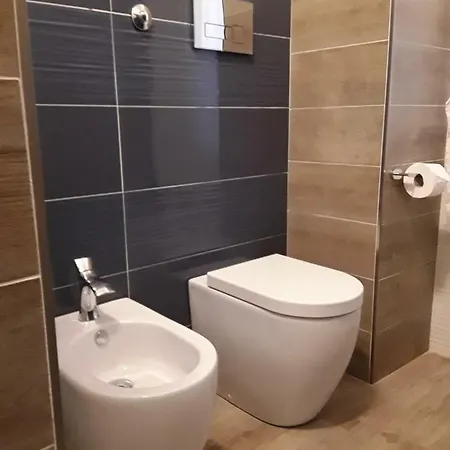 La Riviera Bed & Breakfast 3*