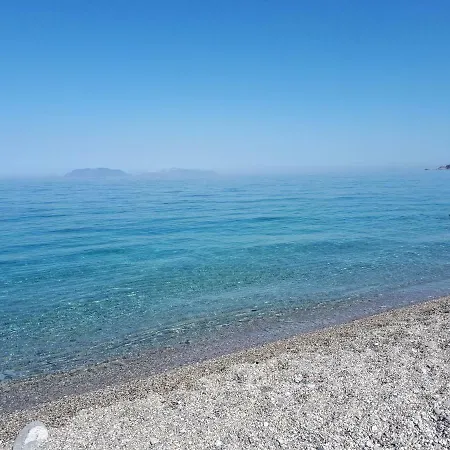 Bed & Breakfast La Riviera 3*