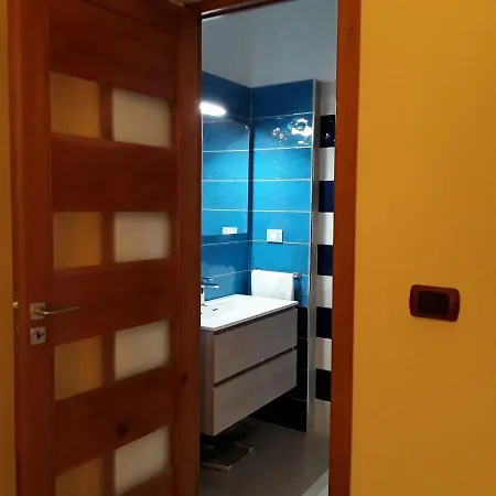 La Riviera 2*